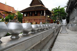 อุโบสถเงิน