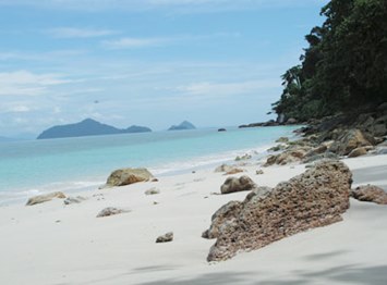 เกาะค้างคาว อุทยานแห่งชาติแหลมสน จังหวัดระนอง