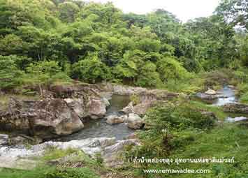 สถานที่ท่องเที่ยวจังหวัดกำแพงเพชร