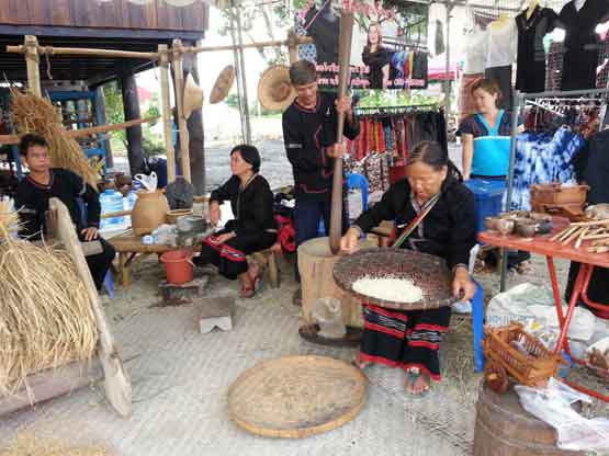 บ้านธิ เมืองสามไต เสน่ห์มัดใจ ไตลื้อ 