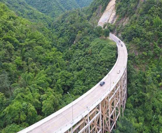 สะพานพ่อขุนผาเมืองหรือสะพานห้วยตอง จังหวัดเพชรบูรณ์