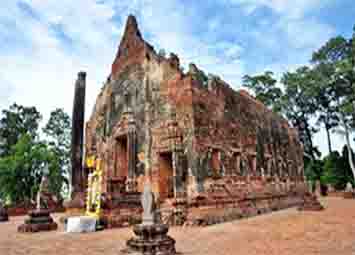 วัดโพธิ์ประทับช้าง จังหวัดพิจิตร