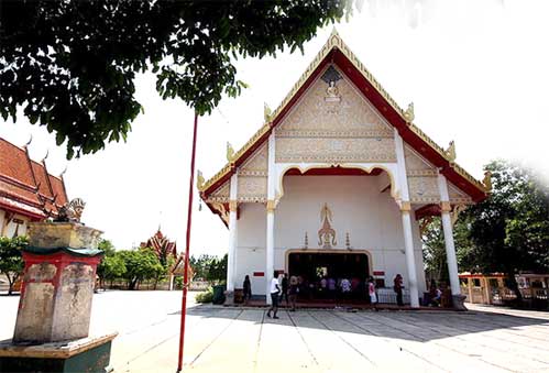 หลวงพ่อพระทอง หรือ พระผุด จังหวัดภูเก๊ต