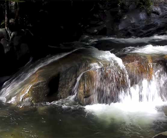 น้ำตกคลองปลาก้าง อุทยานแห่งชาติเขาชะเมา-เขาวง จังหวัดระยอง