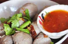 ร้านก๋วยเตี๋ยวลำปาง จังหวัดระยอง