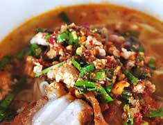 ร้านก๋วยเตี๋ยวลำปาง จังหวัดระยอง