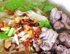 ร้านก๋วยเตี๋ยวลำปาง จังหวัดระยอง