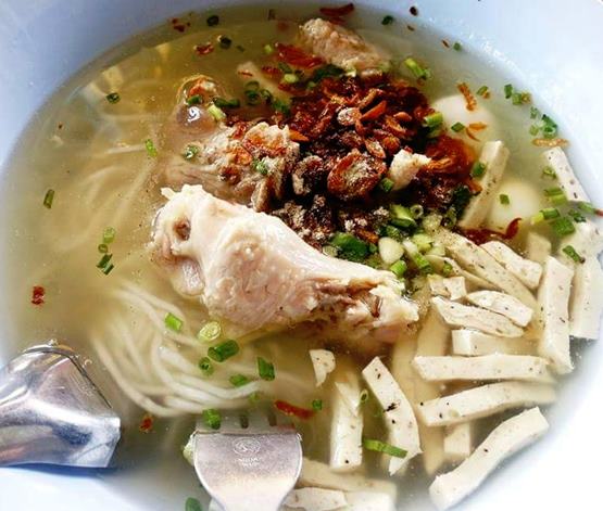 ก๋วยจั๊บ 99 จังหวัดอุบลราชธานี